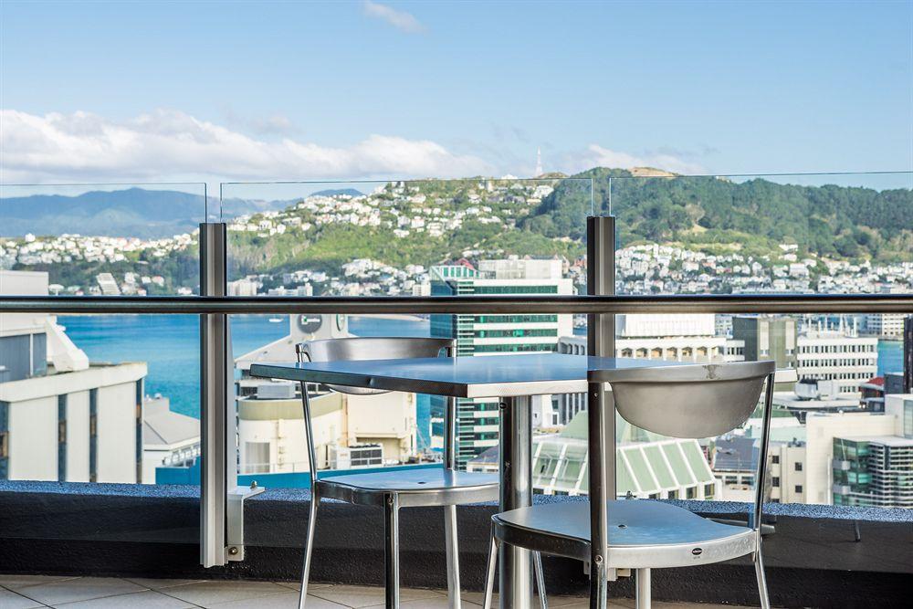 โบลตันโฮเต็ล Hotel เวลลิงตัน ภายนอก รูปภาพ Skyline Bar and Restaurant