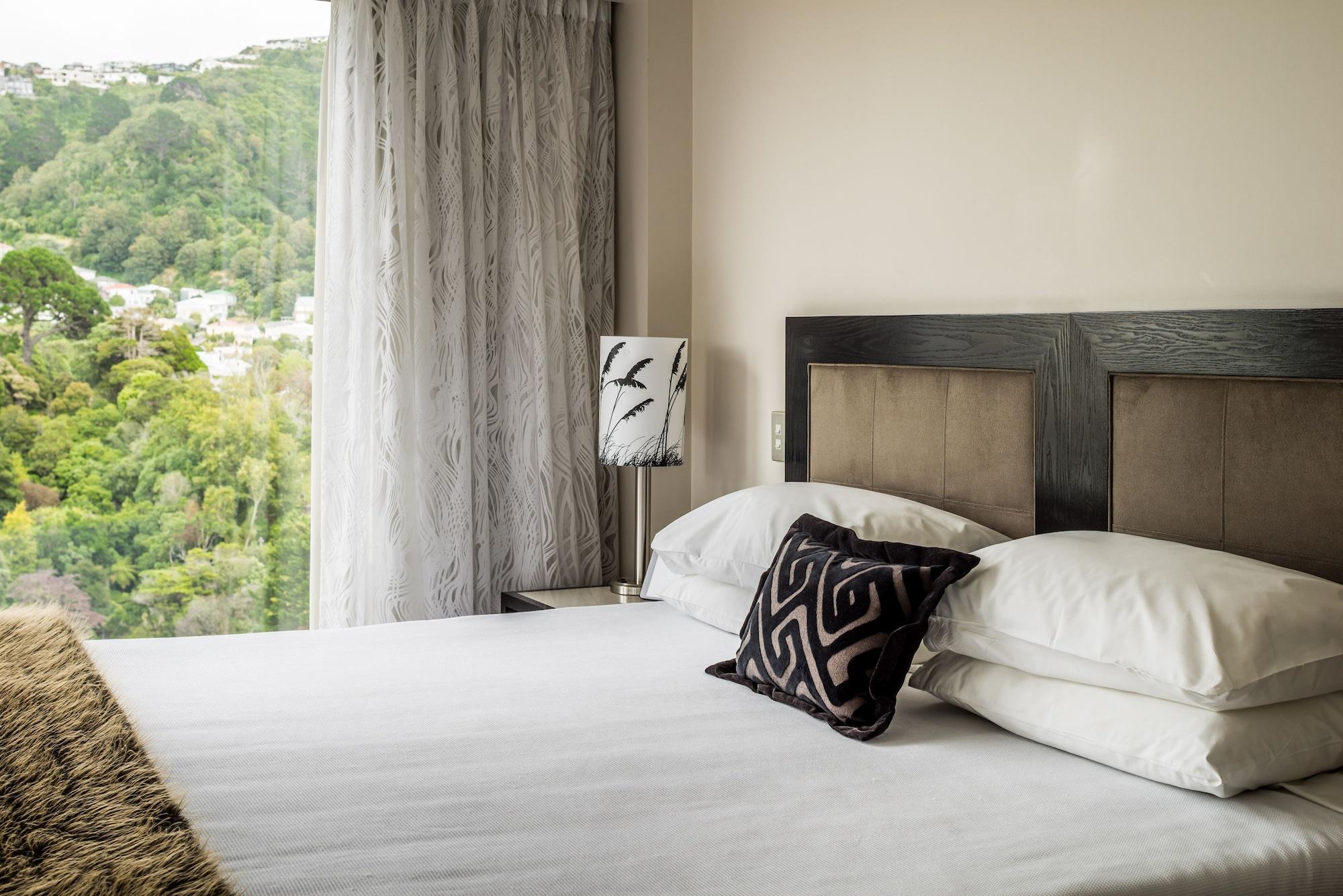 โบลตันโฮเต็ล Hotel เวลลิงตัน ภายนอก รูปภาพ A bedroom at the hotel