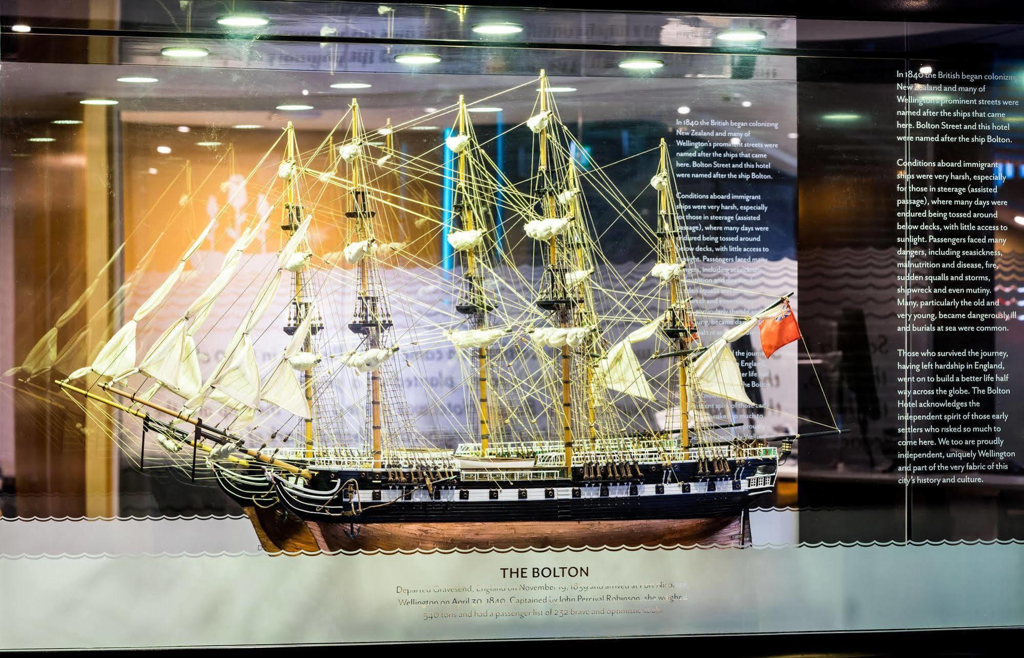โบลตันโฮเต็ล Hotel เวลลิงตัน ภายนอก รูปภาพ Model of the ship at the National Maritime Museum